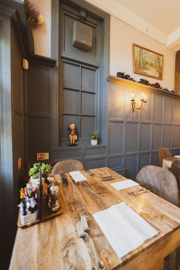 The Stag Hotel And Mailmans Arms リンドハースト エクステリア 写真