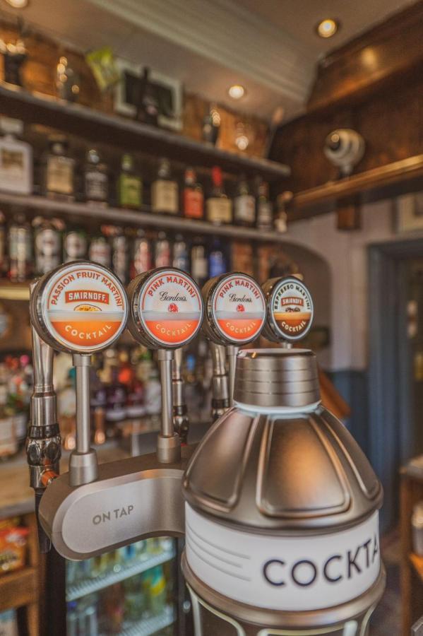 The Stag Hotel And Mailmans Arms リンドハースト エクステリア 写真